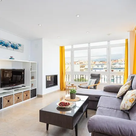 Duplex Centre 公寓 *