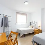 Duplex Centre 公寓 *